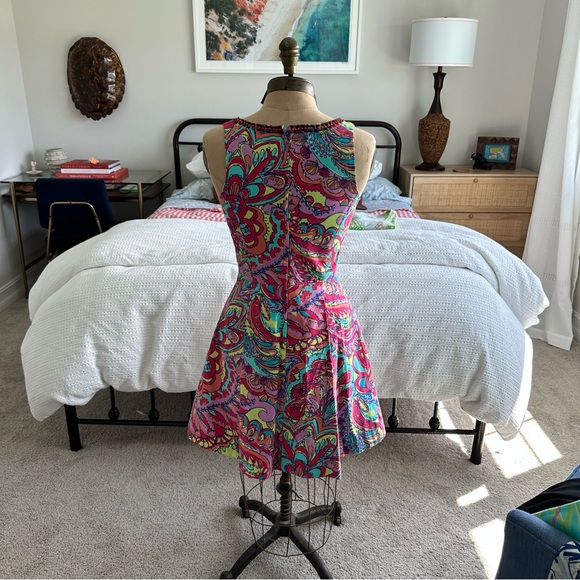 Lilly Pulitzer Lloyd Feeling Groovy Sleeveless Dress EUC size 0 - Picture 5 of 7